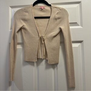 Cream Ribbed Women's Sweater